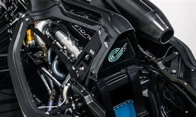 Detail mesin 2.5 liter Mountune pada BAC Mono