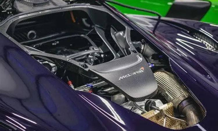 Mesin V8 Hybrid McLaren P1 yang sangat kompleks