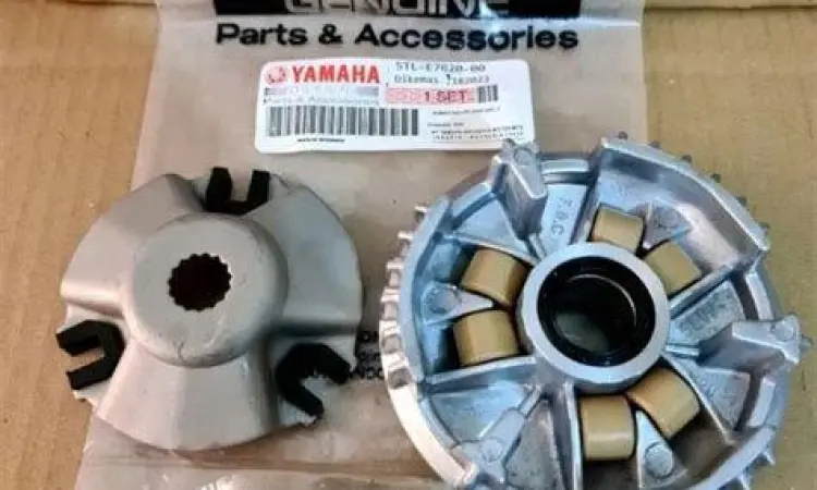 Kondisi rumah roller yang sudah aus dan tergores