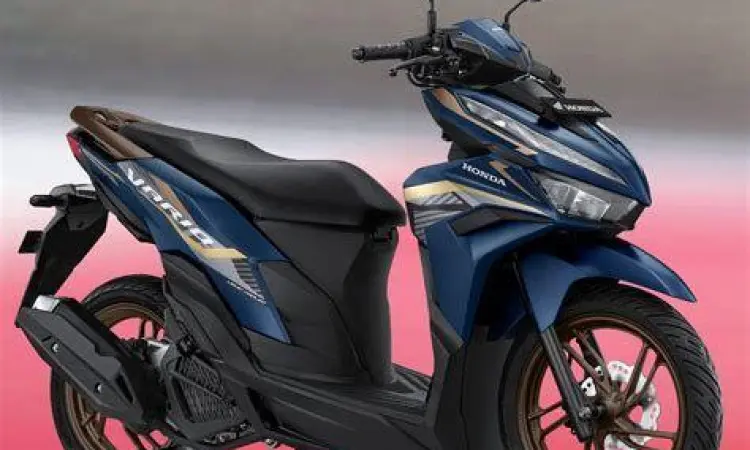 Honda Vario 125 tahun 2022 warna biru matte